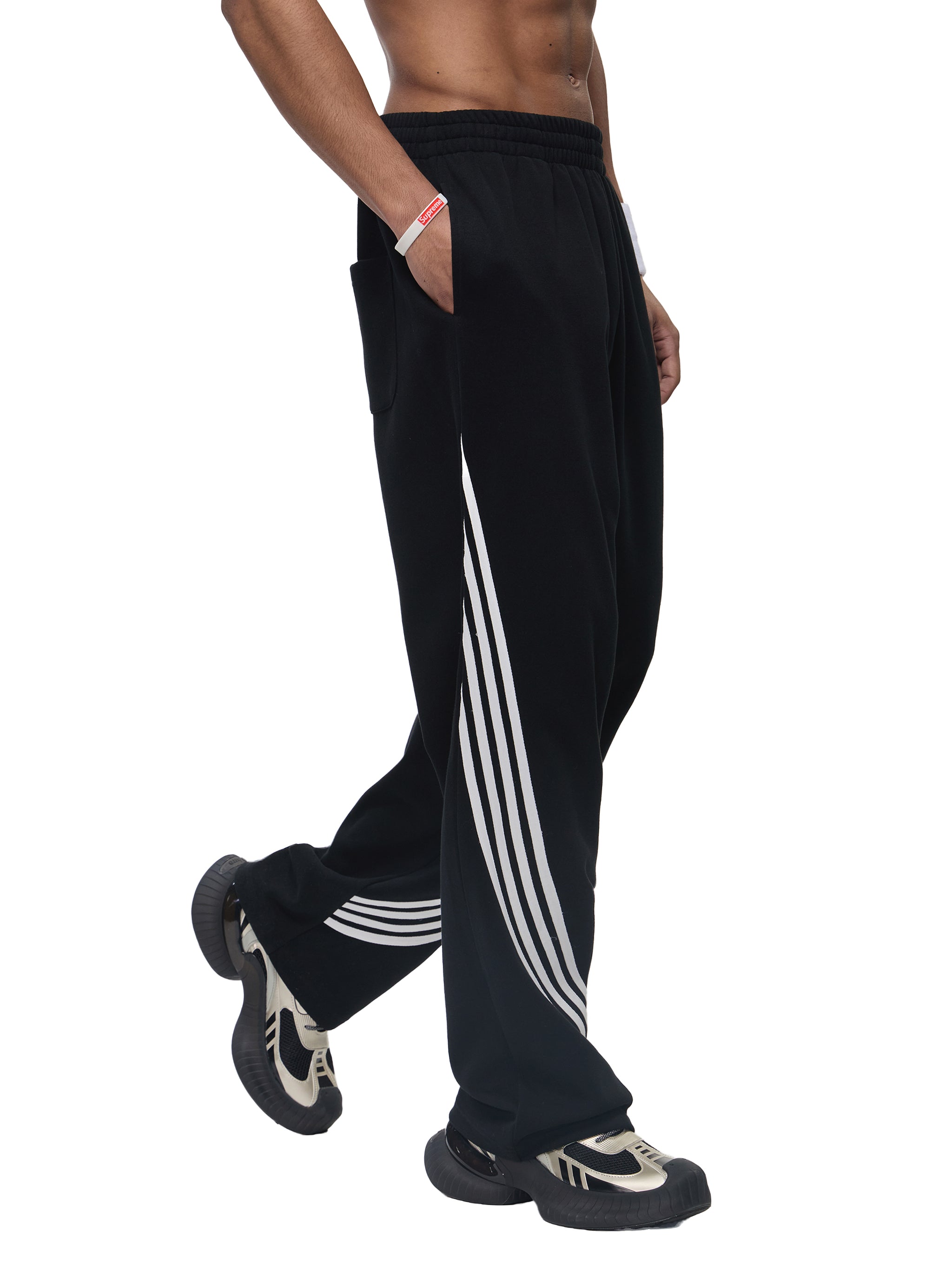 Curved Stripe Straight Sweatpants